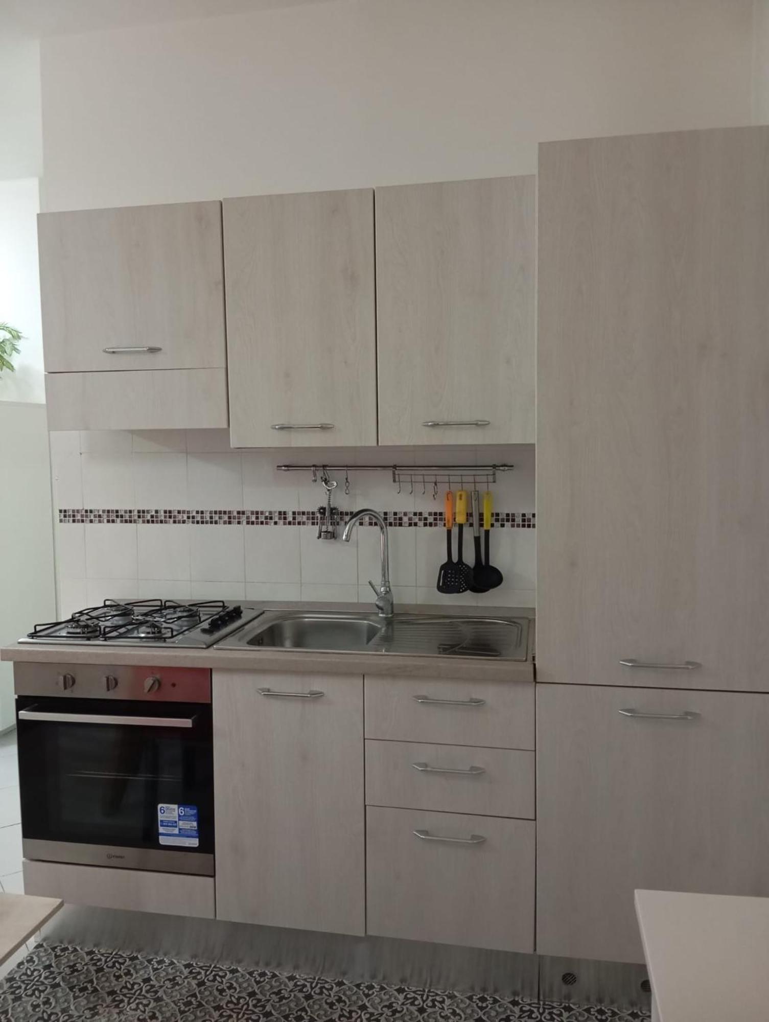 נאפולי Cari Dei Home מראה חיצוני תמונה